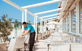 L'Horizon Beach Hotel & Spa